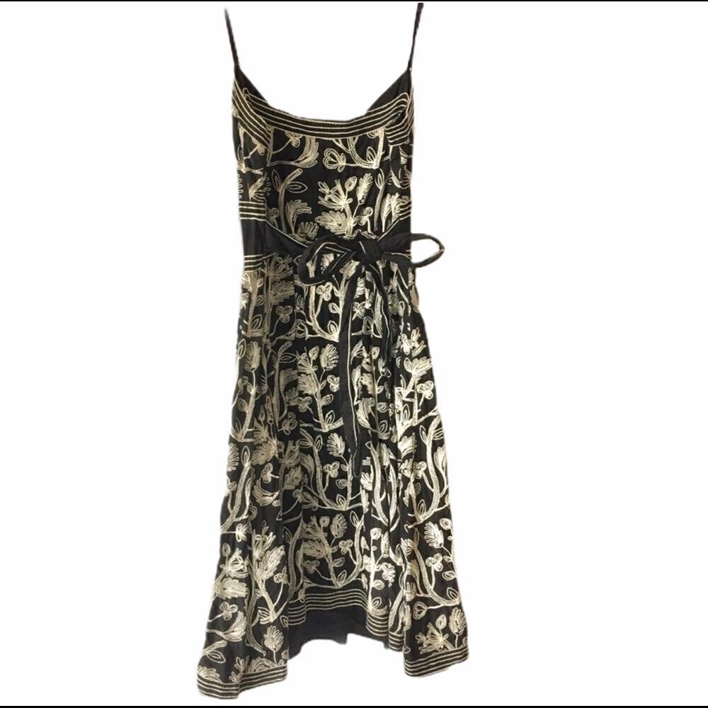 Max Edition Black Embroidered Cocktail Dress
